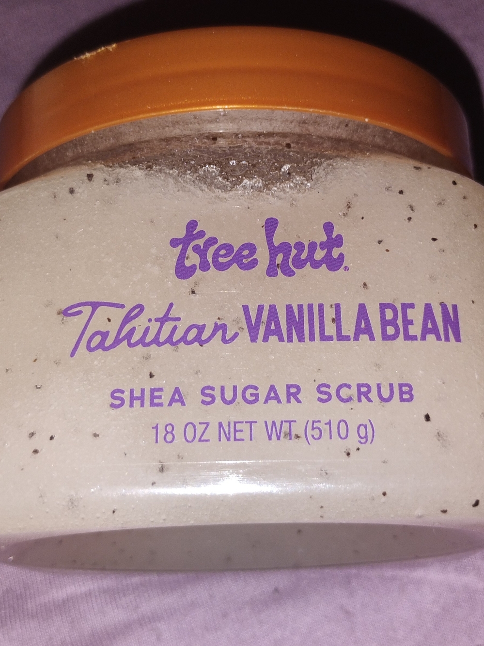 Tree Hut Tahitian Vanilla Bean Shea Sugar Scrub — Cream